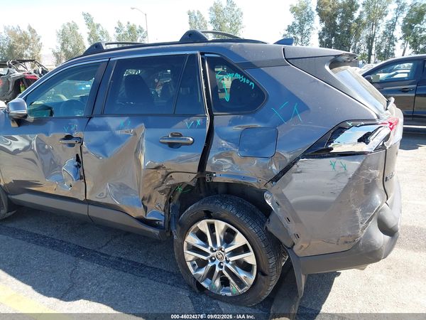 2024 TOYOTA RAV4 XLE PREMIUM — I152