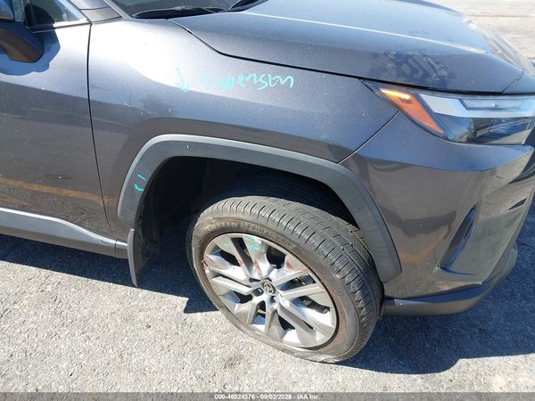 2024 TOYOTA RAV4 XLE PREMIUM — I153