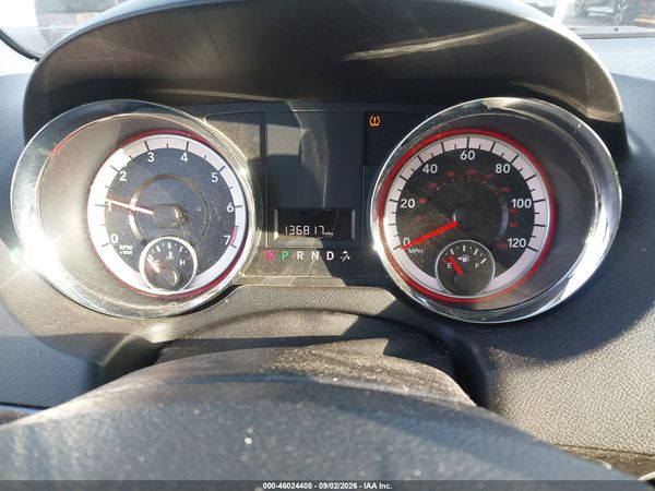 2013 DODGE GRAND CARAVAN SXT — I7