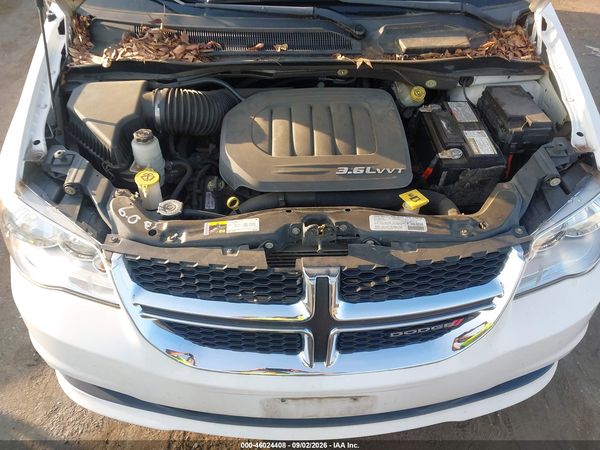 2013 DODGE GRAND CARAVAN SXT — I10