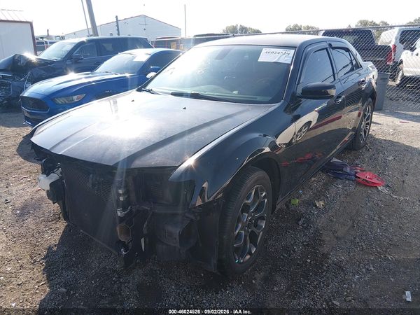 2017 CHRYSLER 300 — I2