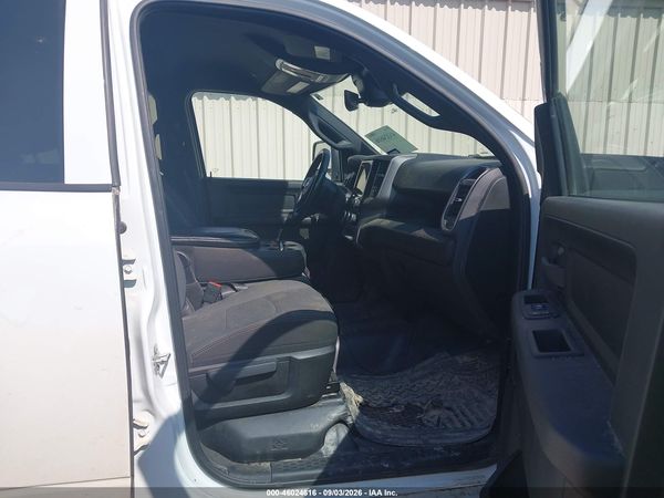 2024 RAM 2500 TRADESMAN  4X4 8' BOX