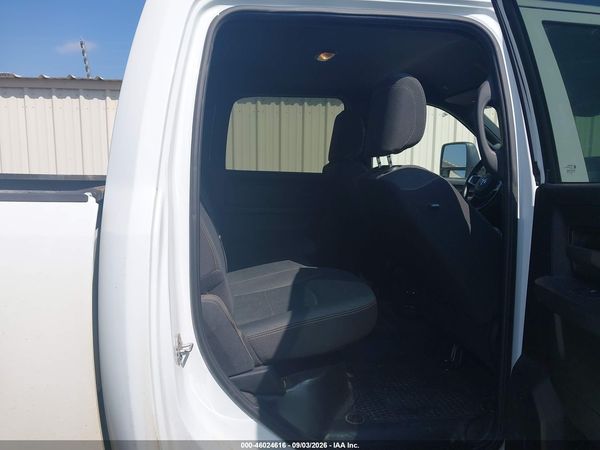 2024 RAM 2500 TRADESMAN  4X4 8' BOX