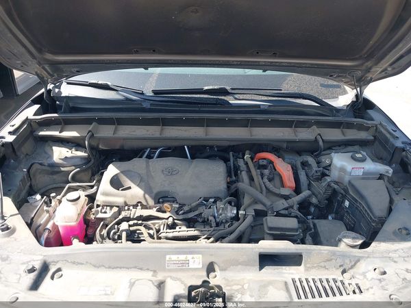 2022 TOYOTA HIGHLANDER HYBRID LE