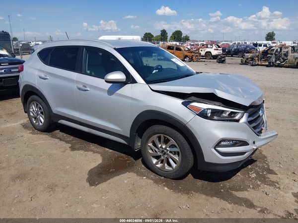 2017 HYUNDAI TUCSON SE — I1