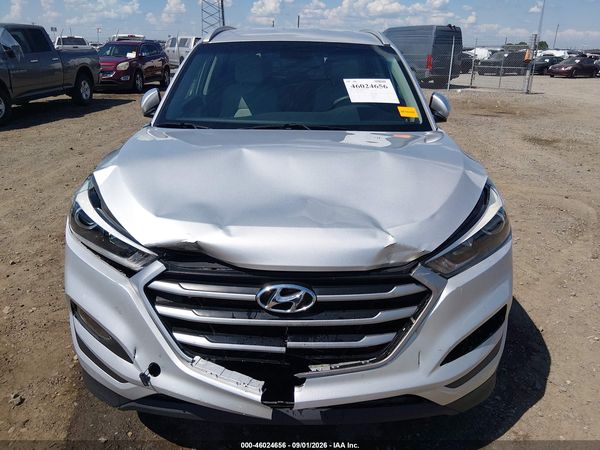 2017 HYUNDAI TUCSON SE — I6