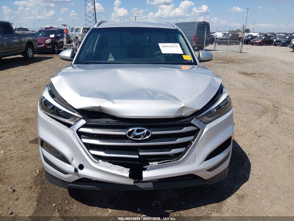 2017 HYUNDAI TUCSON SE — I115