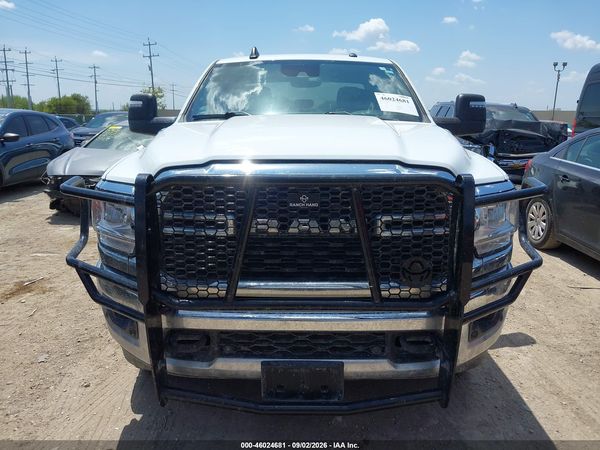 2024 RAM 2500 TRADESMAN  4X4 8' BOX