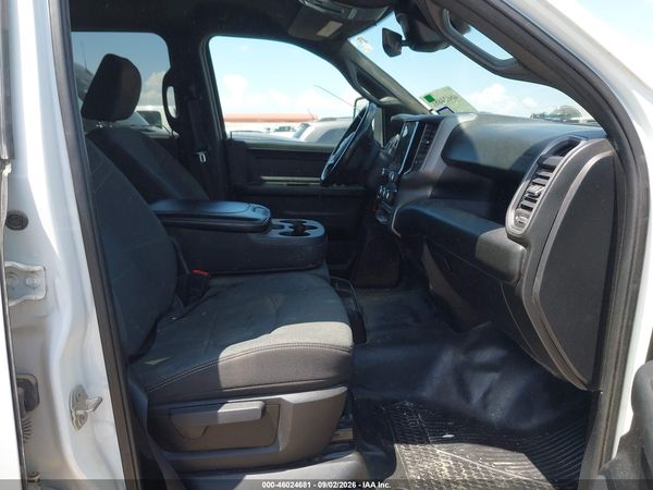 2024 RAM 2500 TRADESMAN  4X4 8' BOX