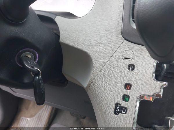 2012 TOYOTA SIENNA LE 7 PASSENGER