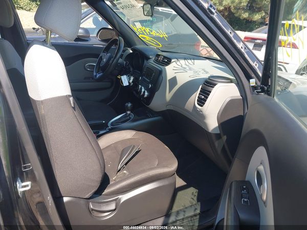 2017 KIA SOUL Base — I5