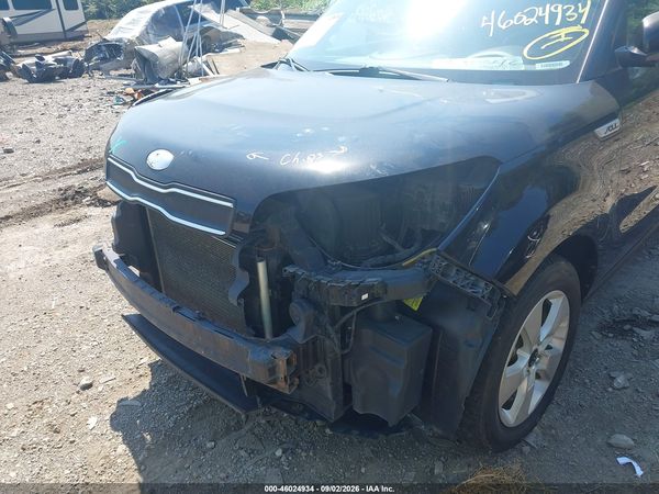 2017 KIA SOUL Base — I6