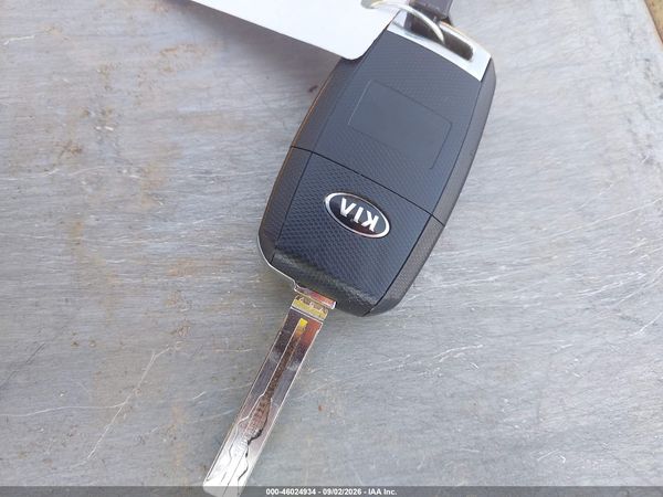 2017 KIA SOUL Base — I11
