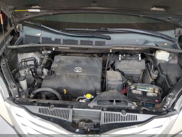 2012 TOYOTA SIENNA LIMITED 7 PASSENGER