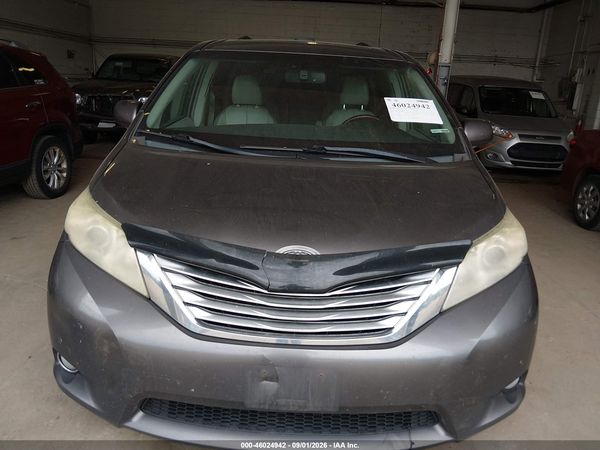 2012 TOYOTA SIENNA LIMITED 7 PASSENGER