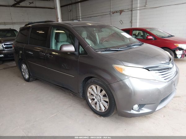 2012 TOYOTA SIENNA LIMITED 7 PASSENGER