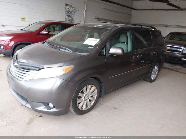 2012 TOYOTA SIENNA LIMITED 7 PASSENGER
