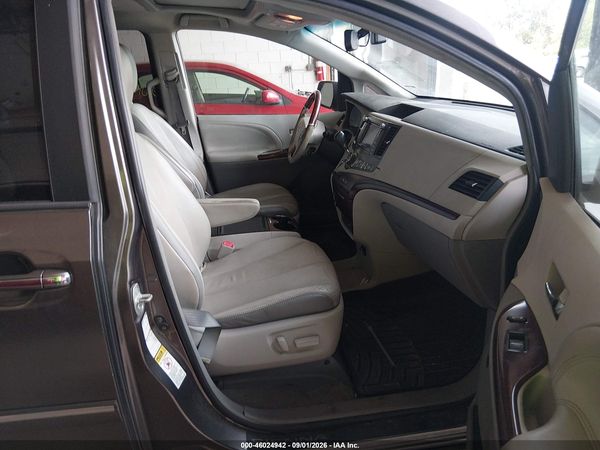 2012 TOYOTA SIENNA LIMITED 7 PASSENGER