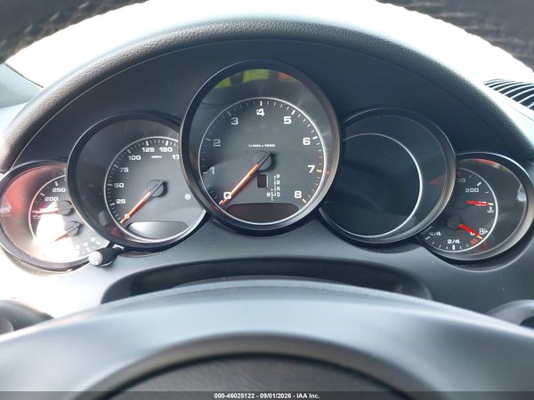 2012 PORSCHE CAYENNE
