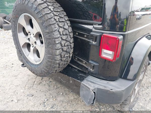 2017 JEEP WRANGLER SAHARA 4X4 — I6