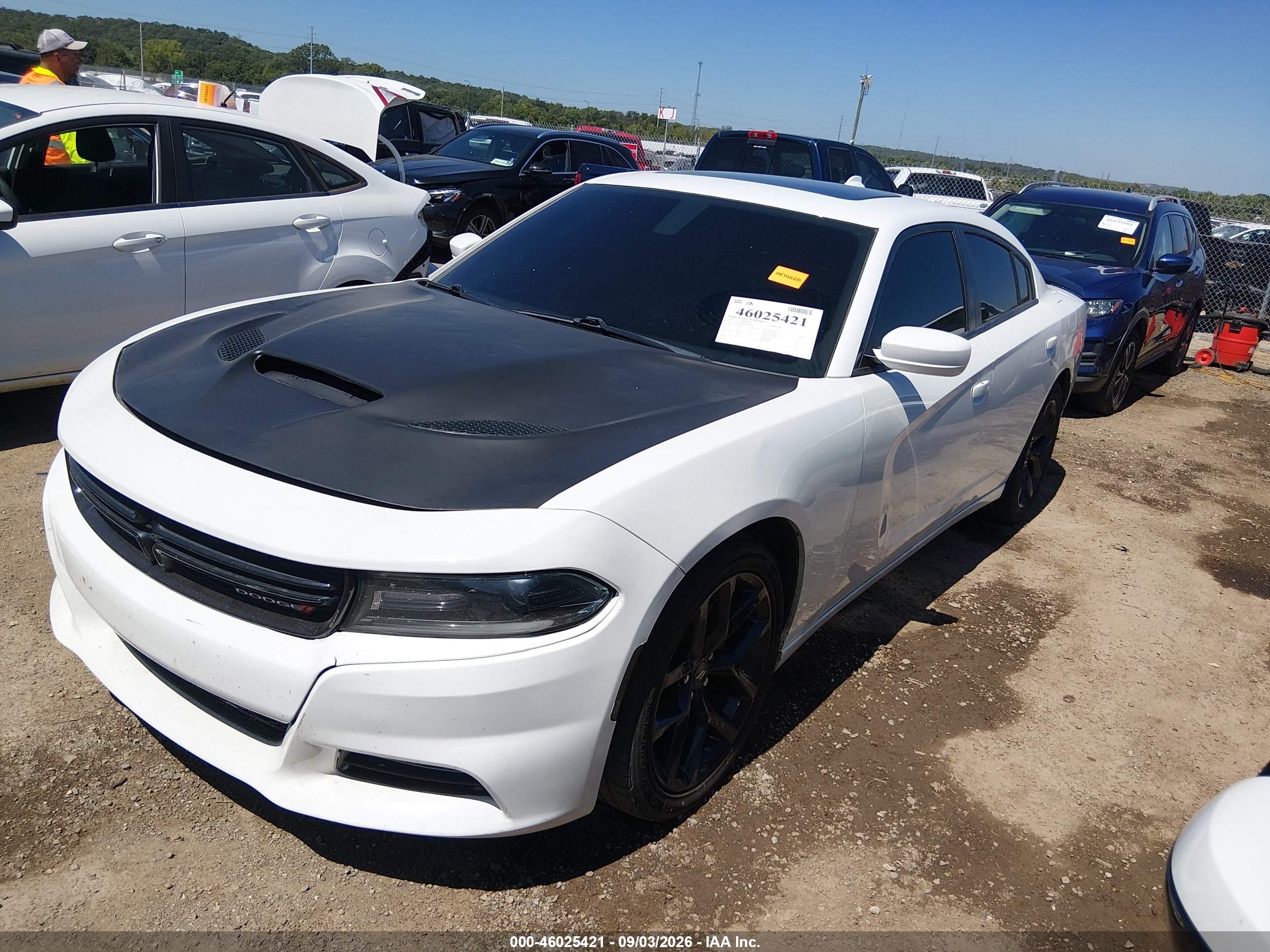 2019 DODGE CHARGER SXT RWD — I2