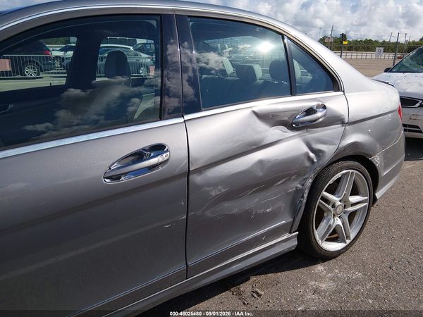 2014 MERCEDES-BENZ C 250 SPORT — I6