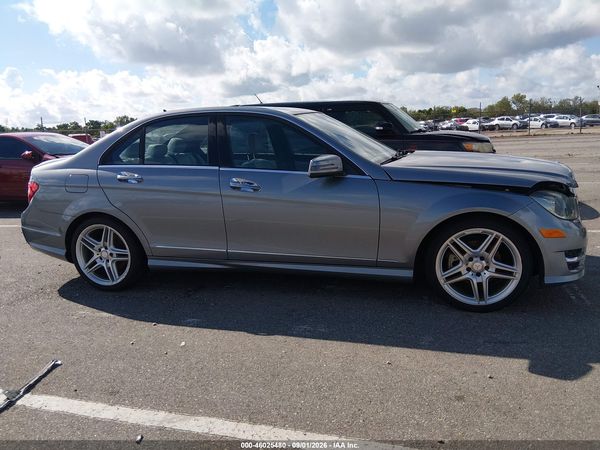 2014 MERCEDES-BENZ C 250 SPORT — I116