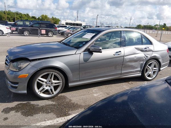 2014 MERCEDES-BENZ C 250 SPORT — I117
