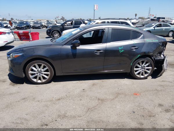 2017 MAZDA MAZDA3 GRAND TOURING — I117