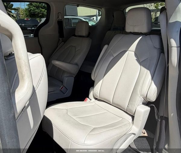 2021 CHRYSLER VOYAGER LXI — I8