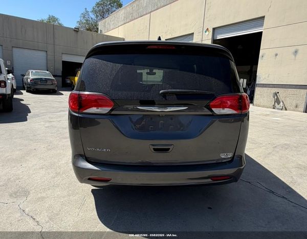 2021 CHRYSLER VOYAGER LXI — I152