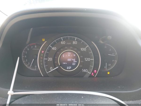 2015 HONDA CR-V LX — I7