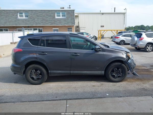 2016 TOYOTA RAV4 LE — I116