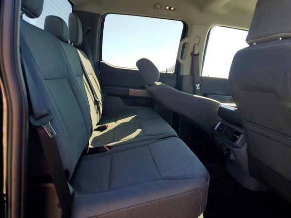 2025 FORD F150 XLT