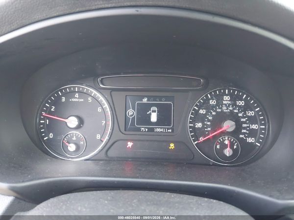 2016 KIA SORENTO 2.4L LX