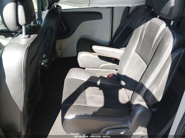 2018 DODGE GRAND CARAVAN SXT — I8
