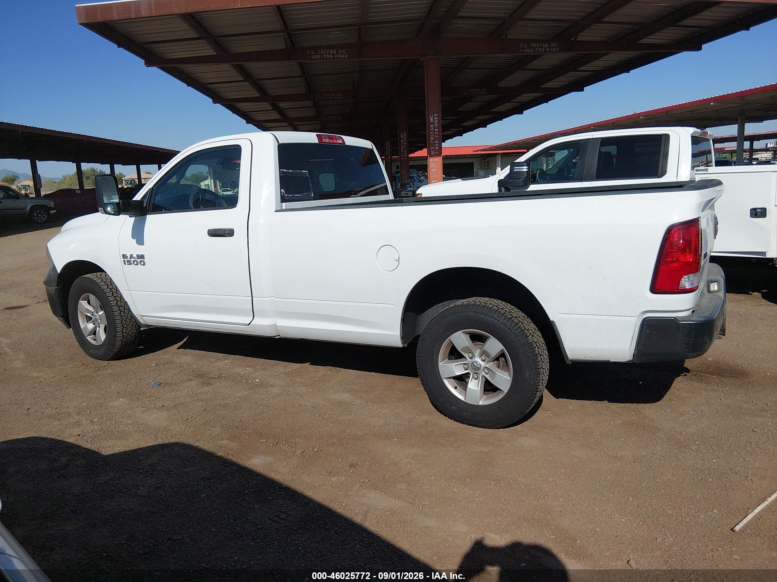2017 RAM 1500 TRADESMAN  4X4 8' BOX