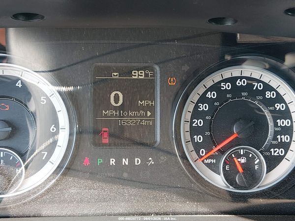 2017 RAM 1500 TRADESMAN  4X4 8' BOX