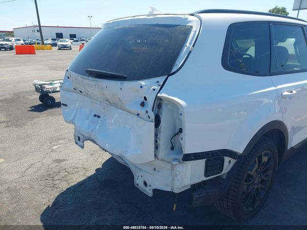 2022 KIA TELLURIDE EX — I152