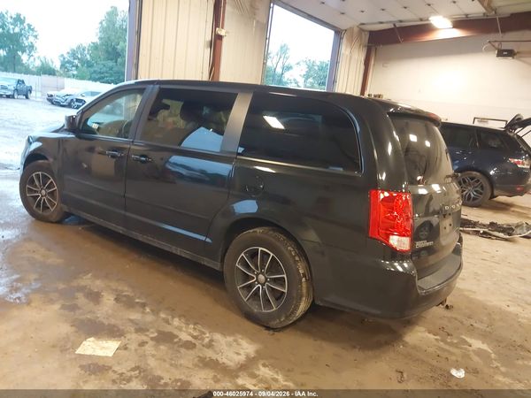 2016 DODGE GRAND CARAVAN SXT — I3