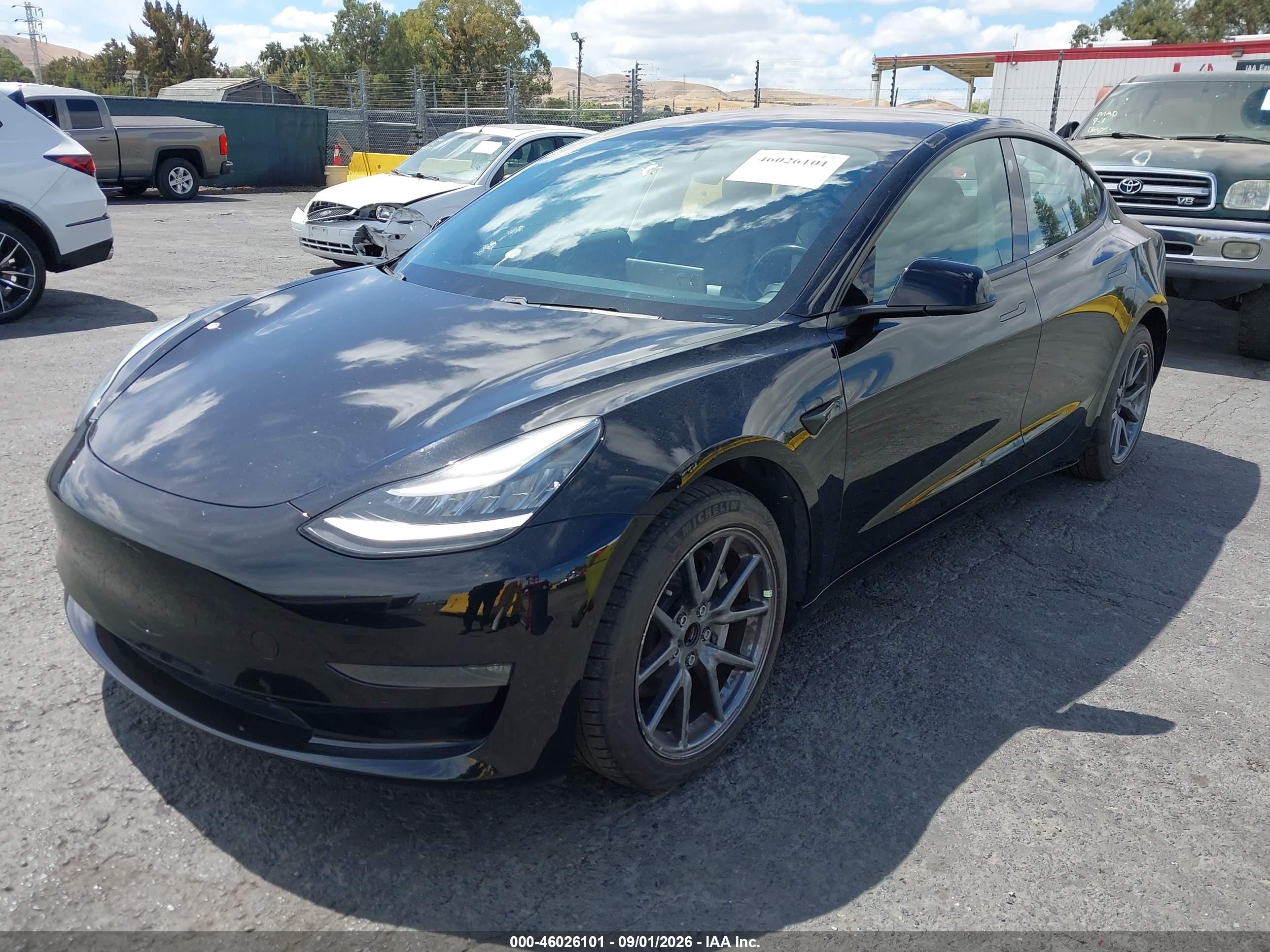 2018 TESLA MODEL 3 LONG RANGE/MID RANGE — I2