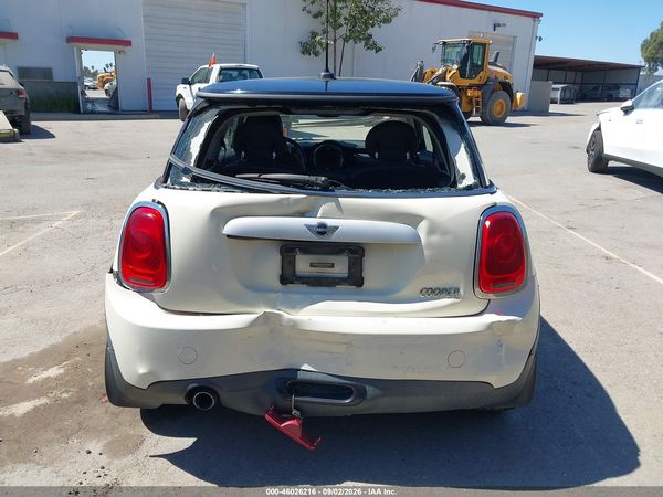 2015 MINI HARDTOP COOPER — I119
