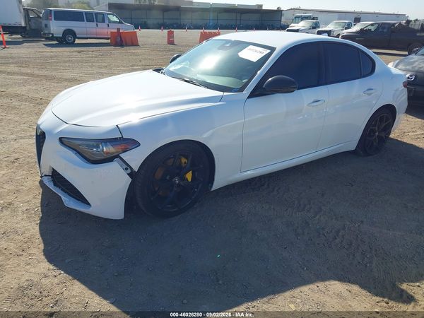 2020 ALFA ROMEO GIULIA — I2