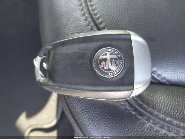 2020 ALFA ROMEO GIULIA RWD — I11