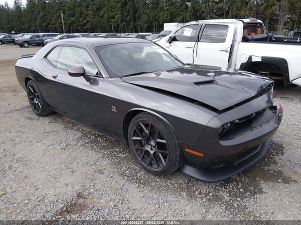 2016 DODGE CHALLENGER R/T SCAT PACK — I1