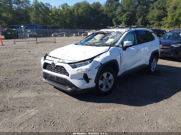 2021 TOYOTA RAV4 — I2
