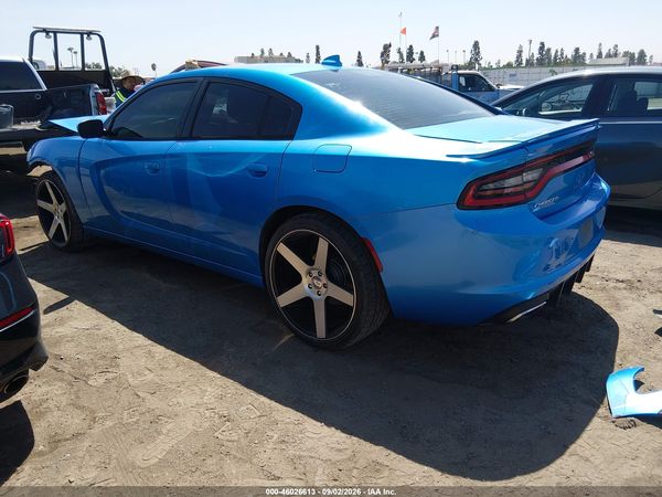 2015 DODGE CHARGER SXT — I3