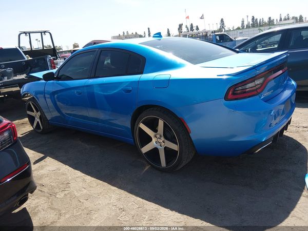 2015 DODGE CHARGER SXT — I117