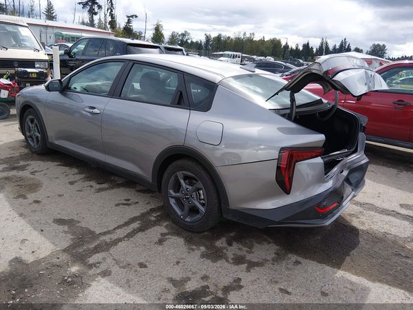 2026 KIA K4 LXS