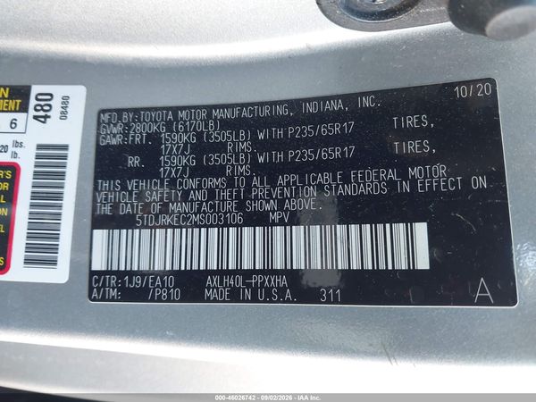 2021 TOYOTA SIENNA XLE